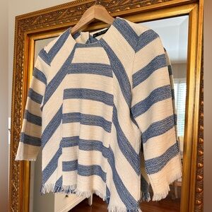 Zara top with unfinished hems and cute button detail